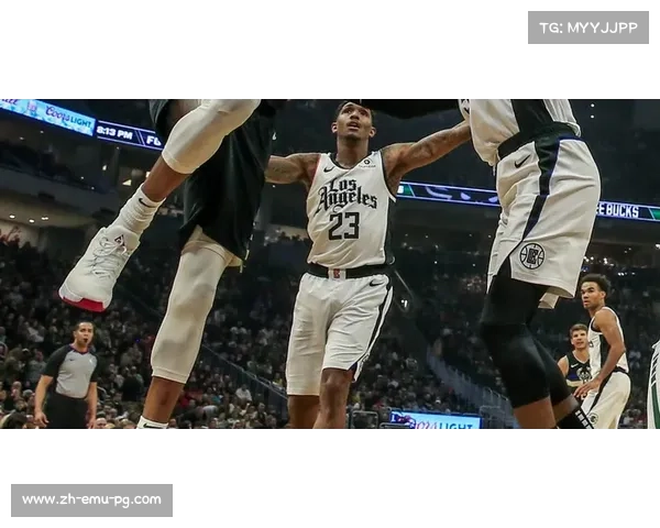 阿德托昆博场均33.8分领跑得分榜,约基奇11.9助领跑助攻榜